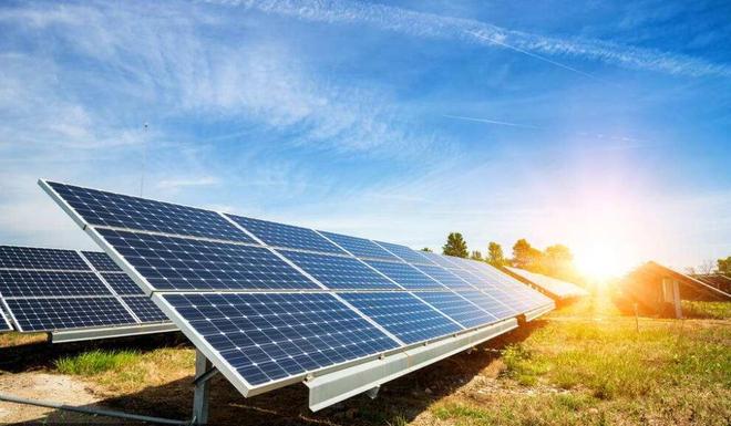 Technical solution for multifunctional photovoltaic tracking system based on STM32 microcontroller