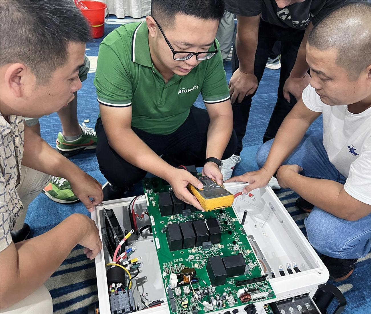 De twaalfde training van Guriwat is met succes afgerond